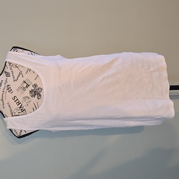 Faded Glory Tank - Picture 1 of 4